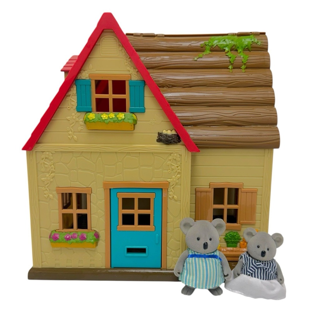 Li'l Woodzeez Sunny Acres Country House Playset with 2 Figures‎